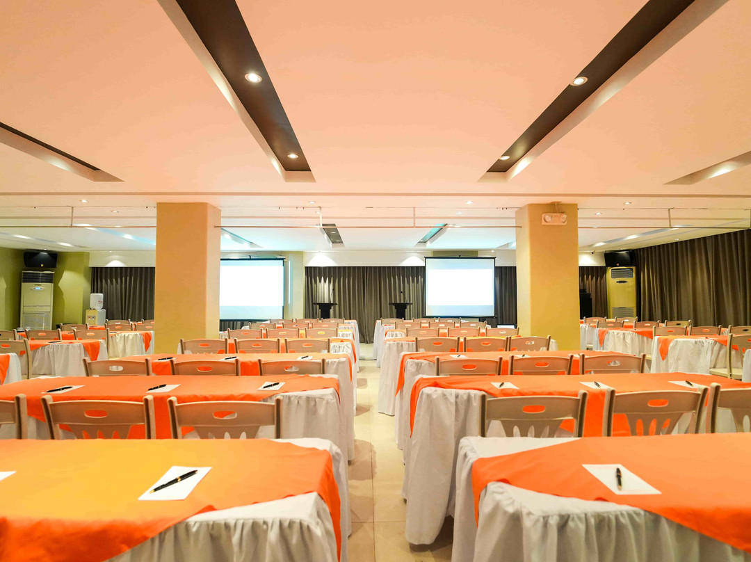 美丽登庭苑酒店主图