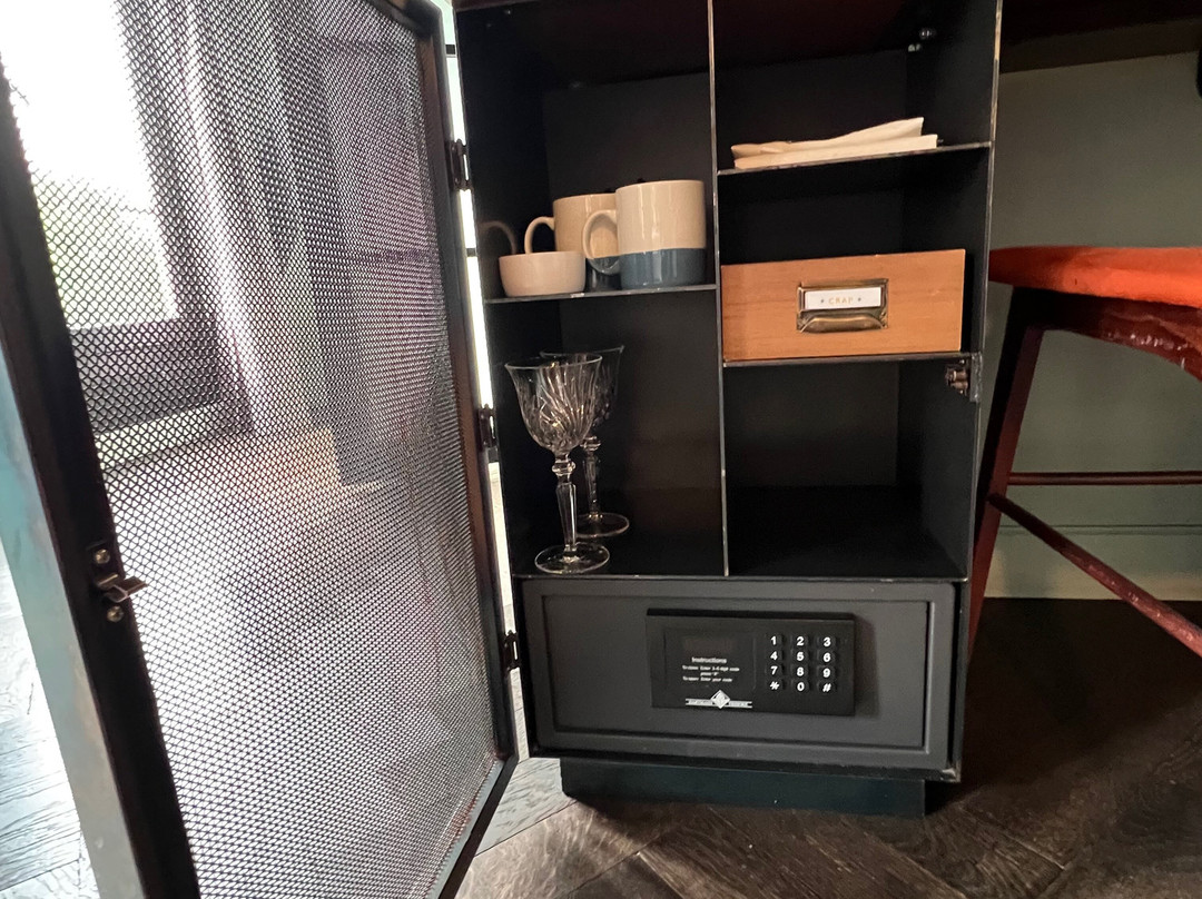 伦布兰特经典酒店主图
