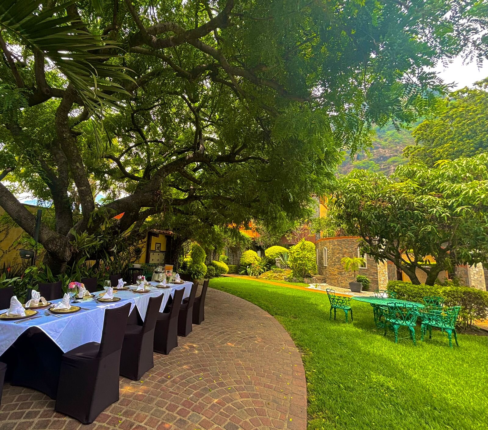 La Buena Vibra Retreat and Spa Hotel-浴室
