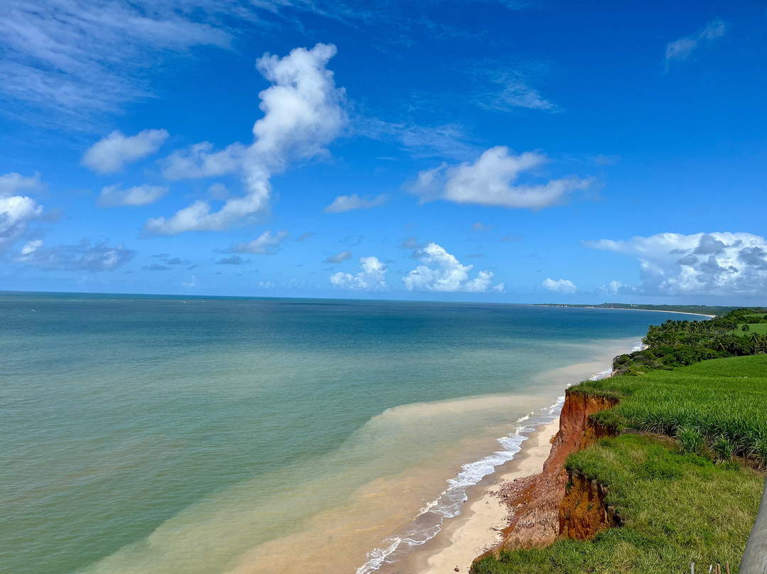 Praia do Carro Quebrado-Barra de Santo Antonio必去景点