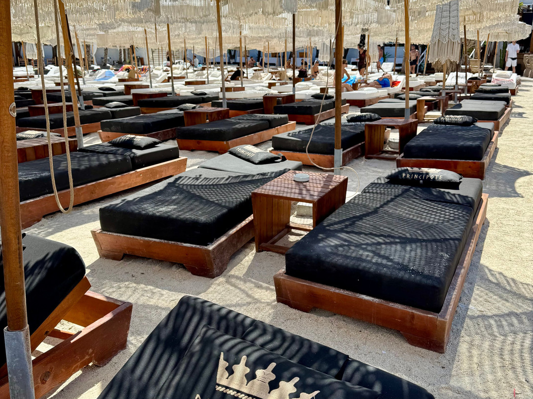 Principotes & Tulum Resto Lounge