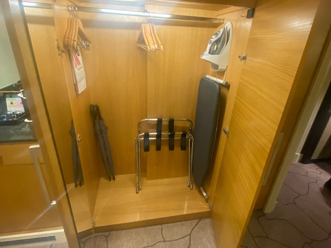 伦敦金丝雀码头万豪行政公寓主图