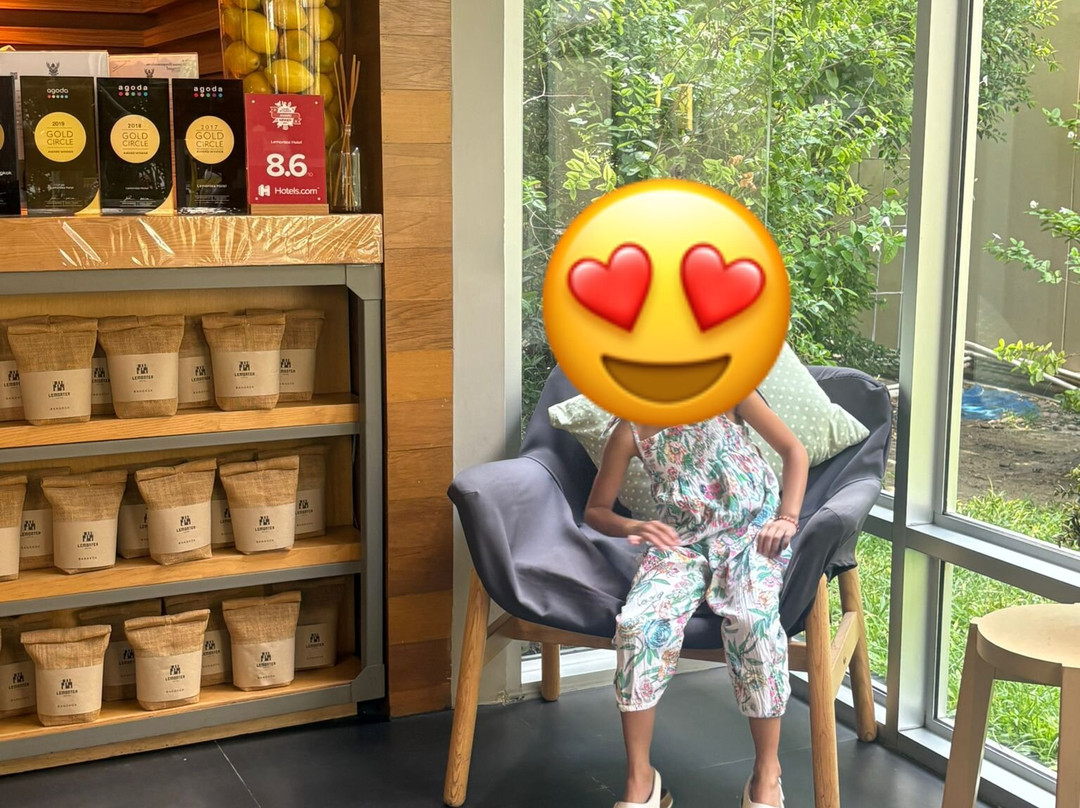 曼谷柠檬茶酒店主图