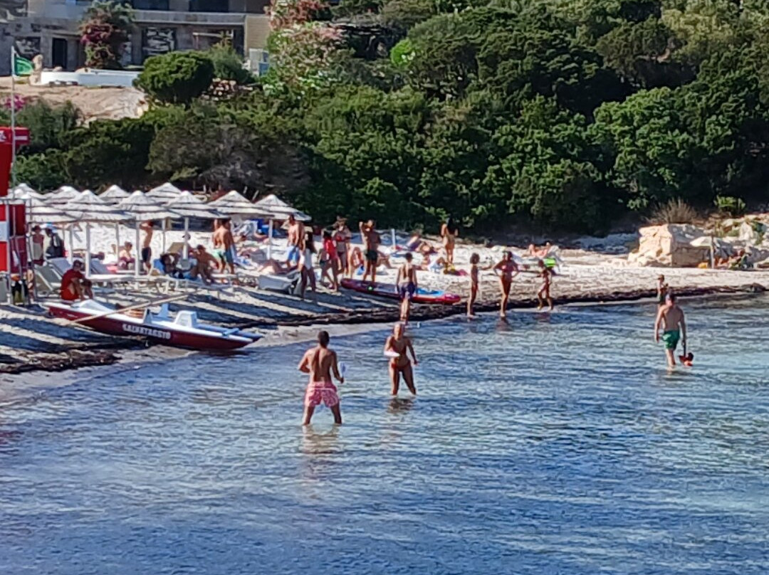 Cala Granu Beach-切尔沃港必去景点