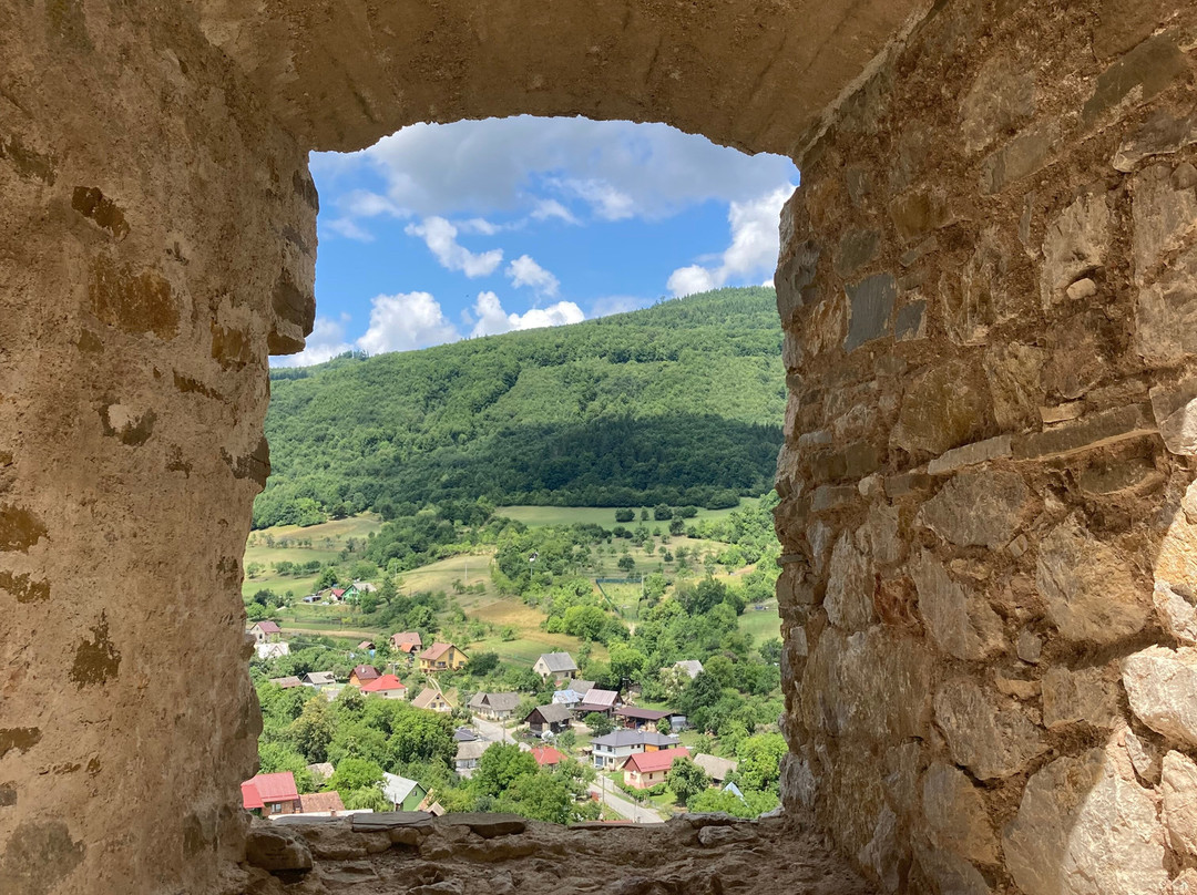 Lednica Castle-Lednica必去景点