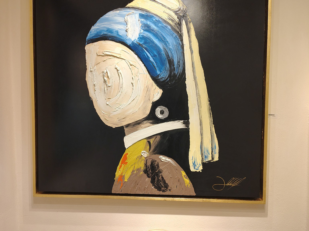 Exim Galería-圣米格尔护城必去景点