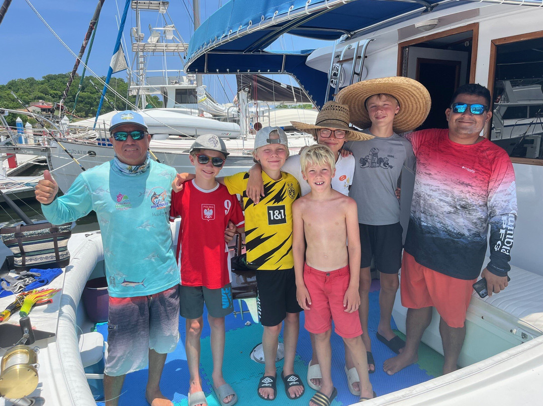 Fishing With Tico Huatulco-Crucecita必去景点