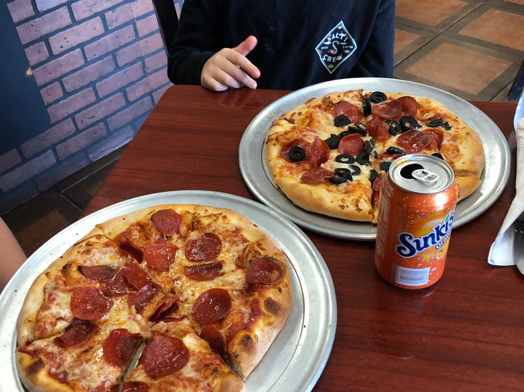 Paisano's Pizza Restaurant