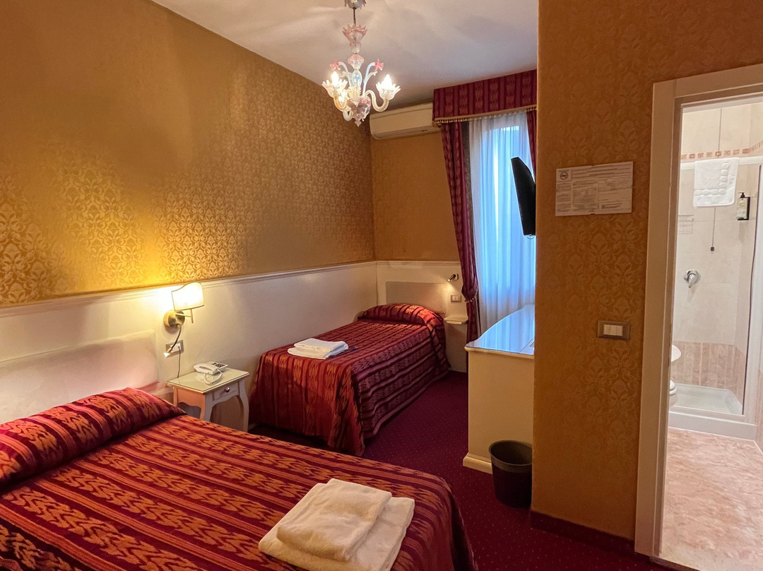 卡斯特洛酒店主图