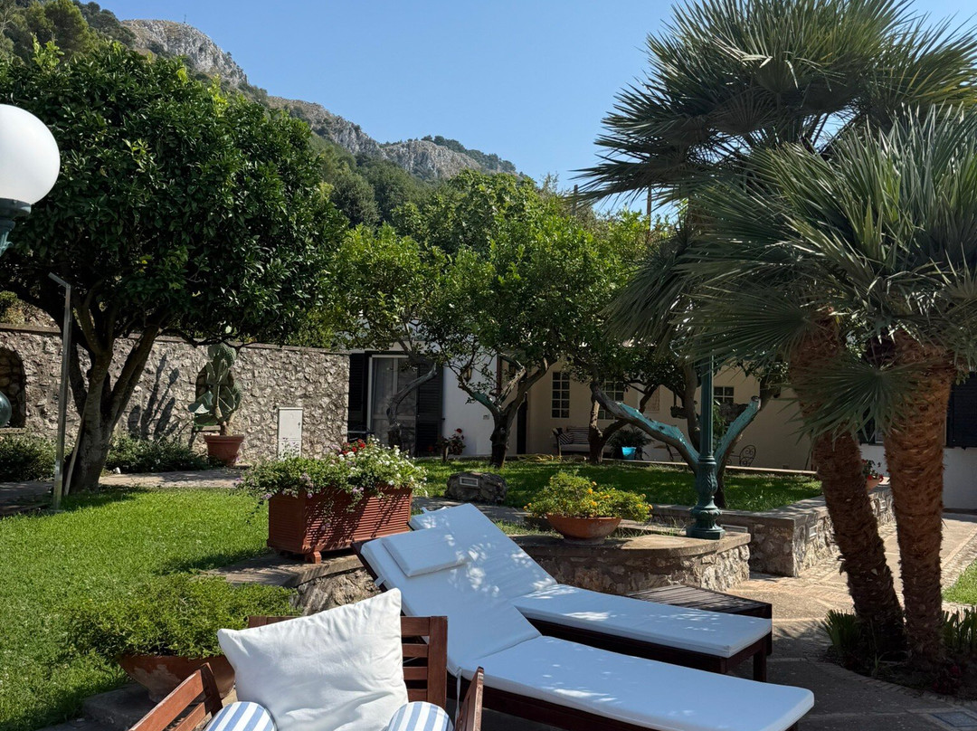 Relais 2 Pini Capri主图