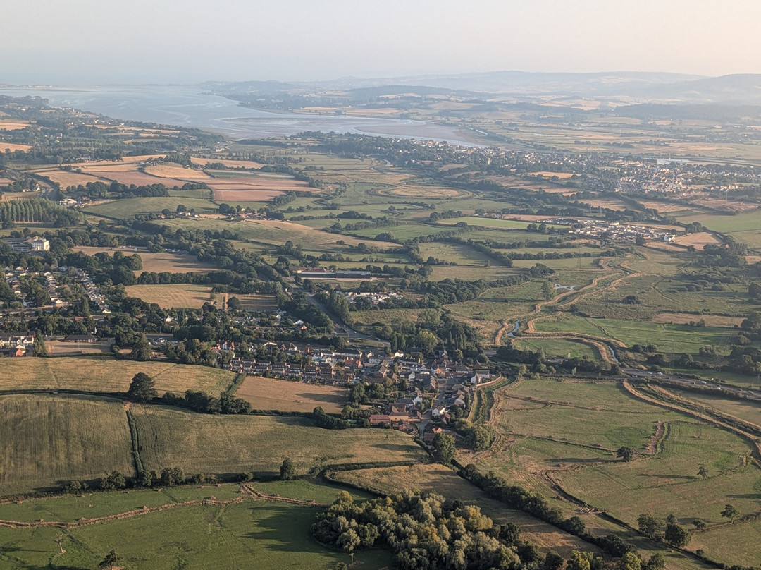 Fly Away Ballooning-汤顿必去景点