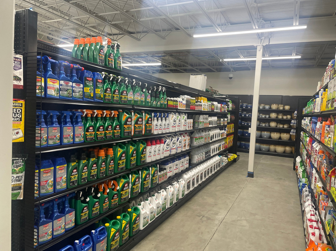 Grange Co-op-雷丁必去景点