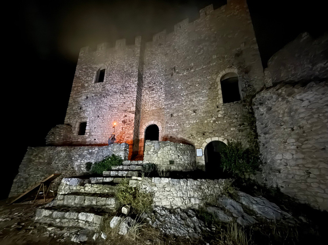 Château de Saint-Montan-Saint-Montan必去景点