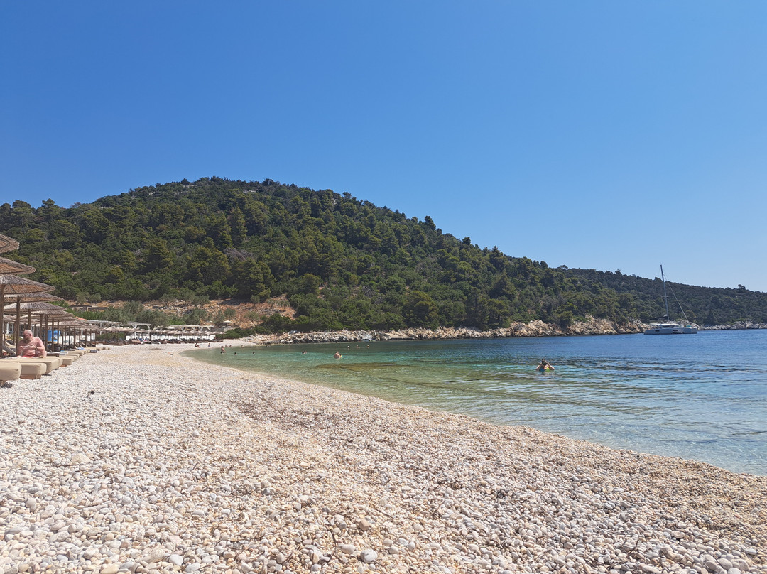 Paralía Leftós Gialós-Alonnisos必去景点