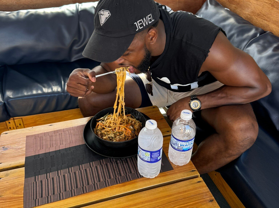 Nostalgia Day Club-蒙特戈贝必去景点