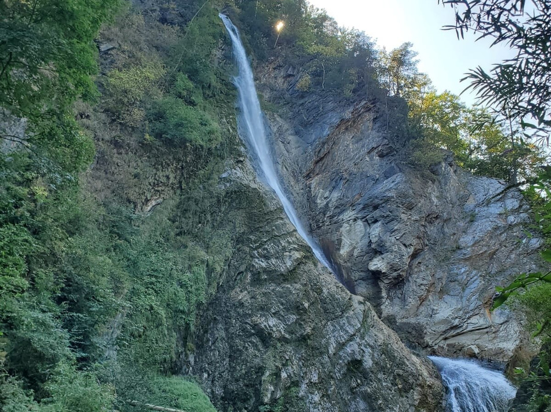 Cascade du Morel-La Lechere必去景点