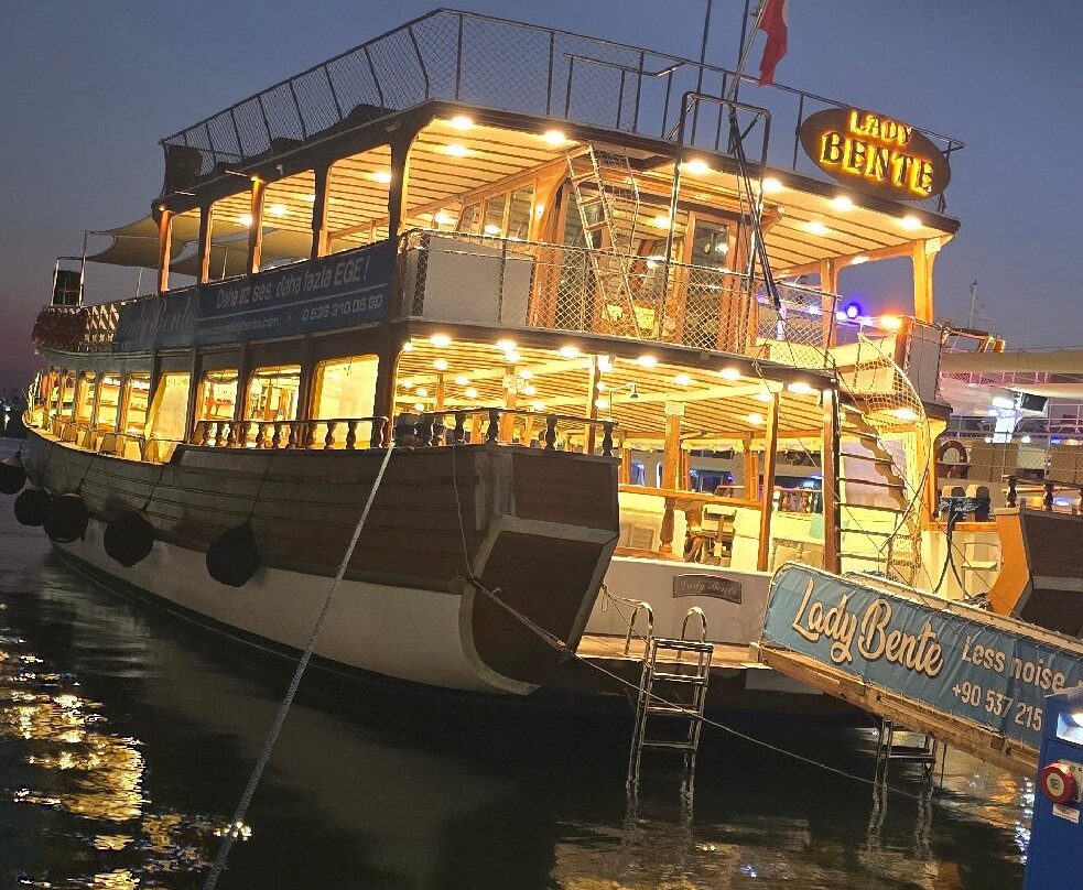 Lady Bente-切什梅必去景点