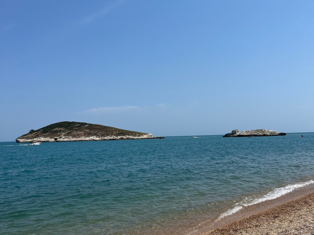 Spiaggia Baia Di Campi-维耶斯泰必去景点
