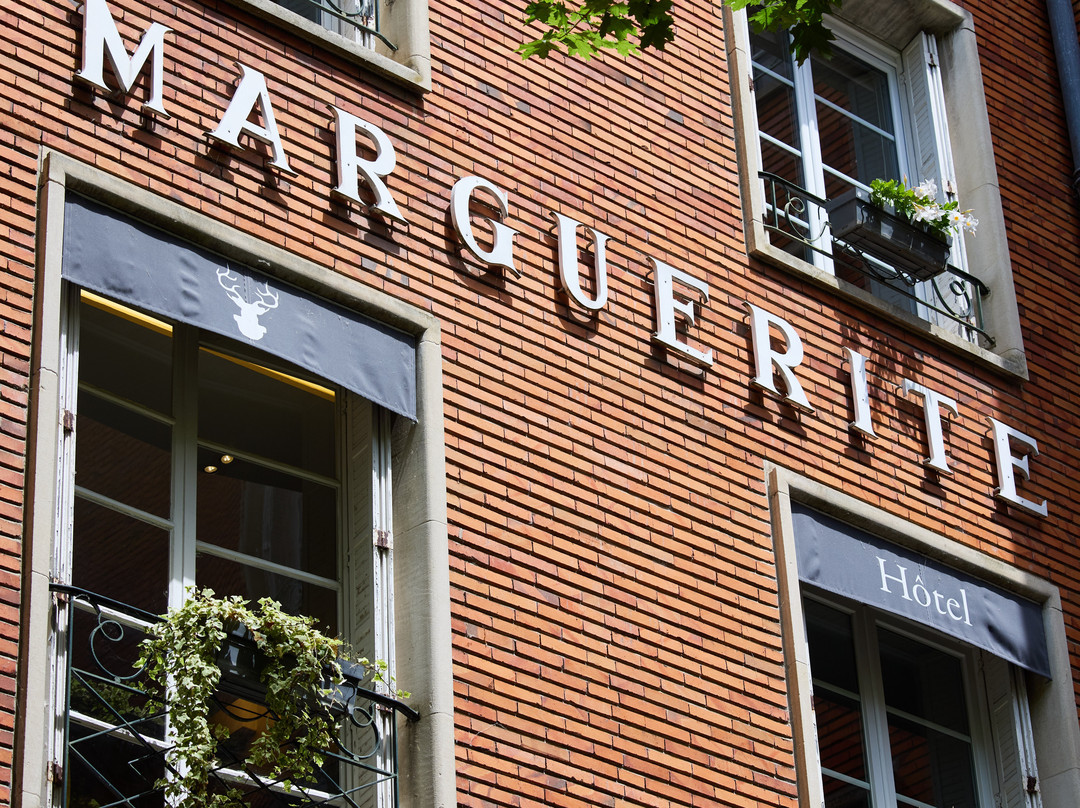 Logis Hôtel Marguerite主图