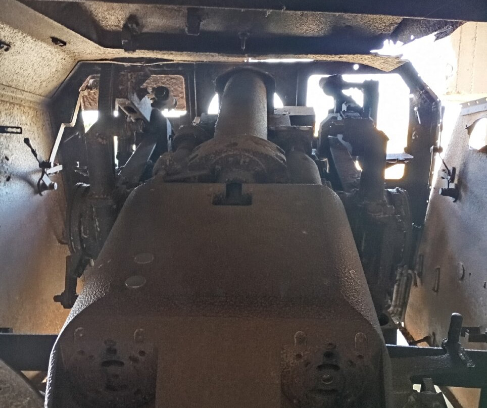 Batterie Allemande de Longues-Sure-Mer-Longues-sur-Mer必去景点