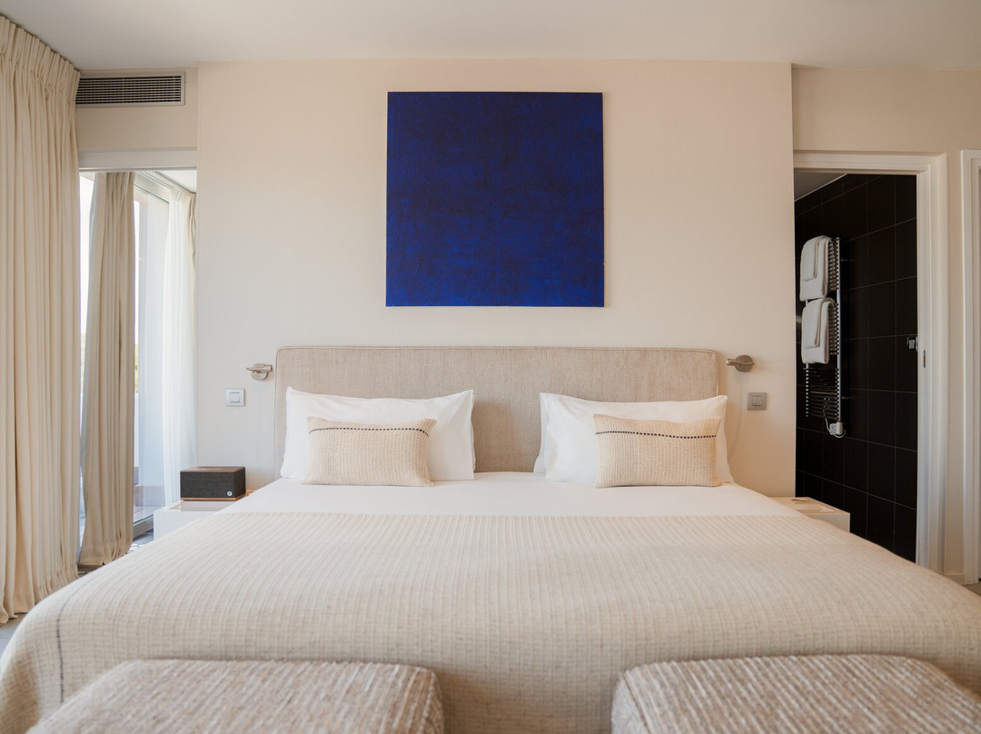 圣特罗佩兹库贝酒店主图