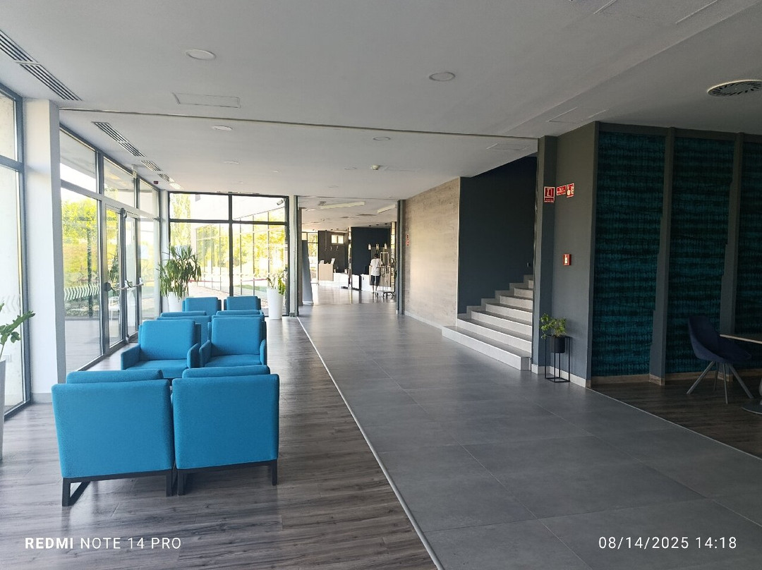 Varda Sport Hotel主图