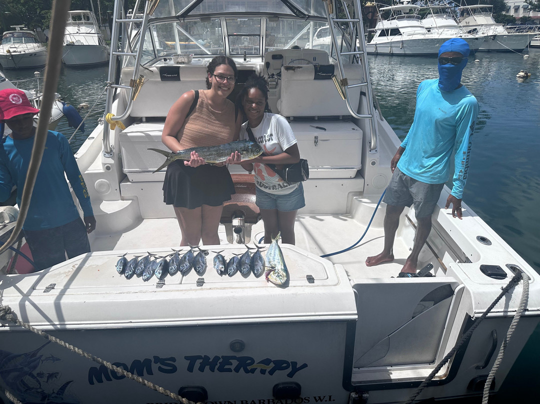 Therapy Charters-布里奇顿必去景点