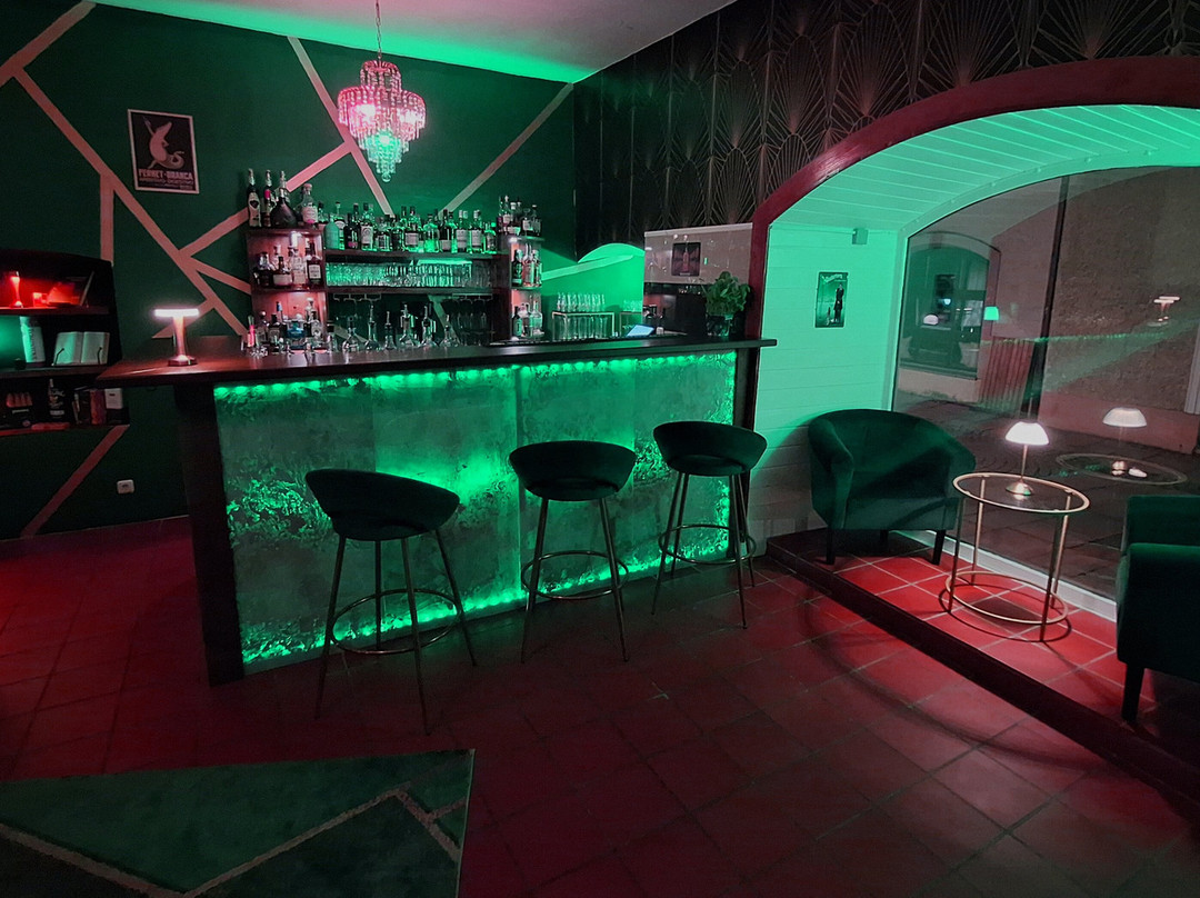 Ozymandias Cocktailbar