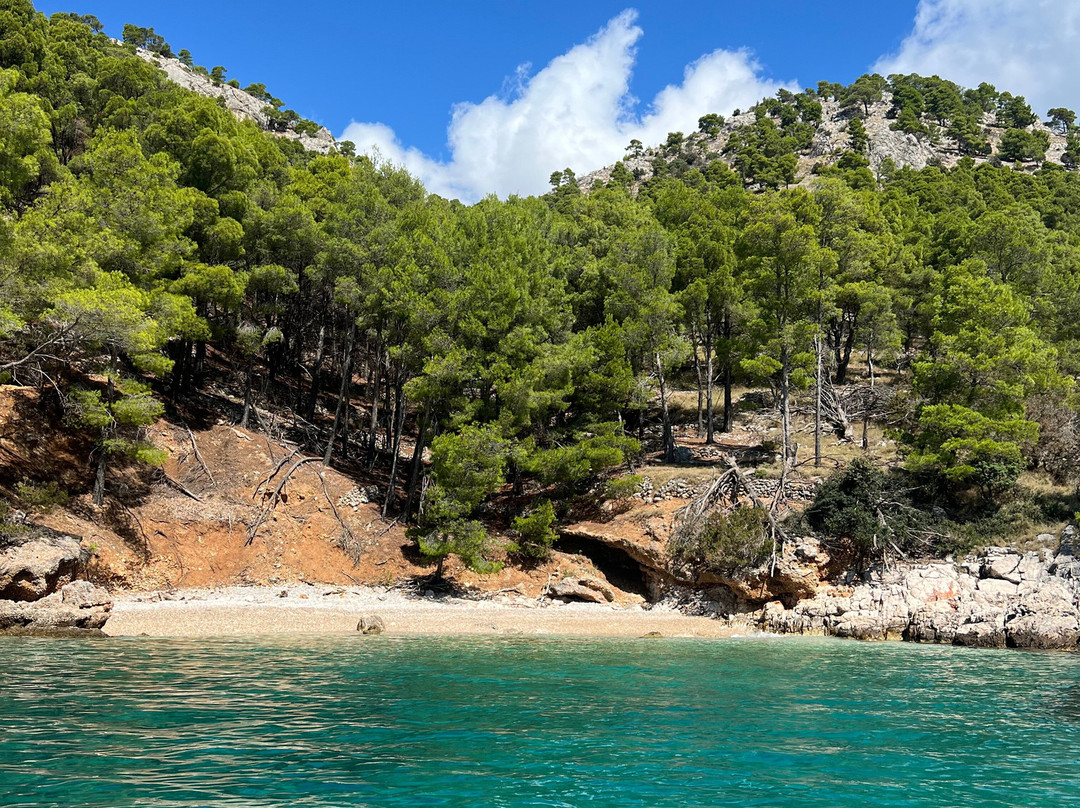 Island Travel Brac-苏佩塔尔必去景点