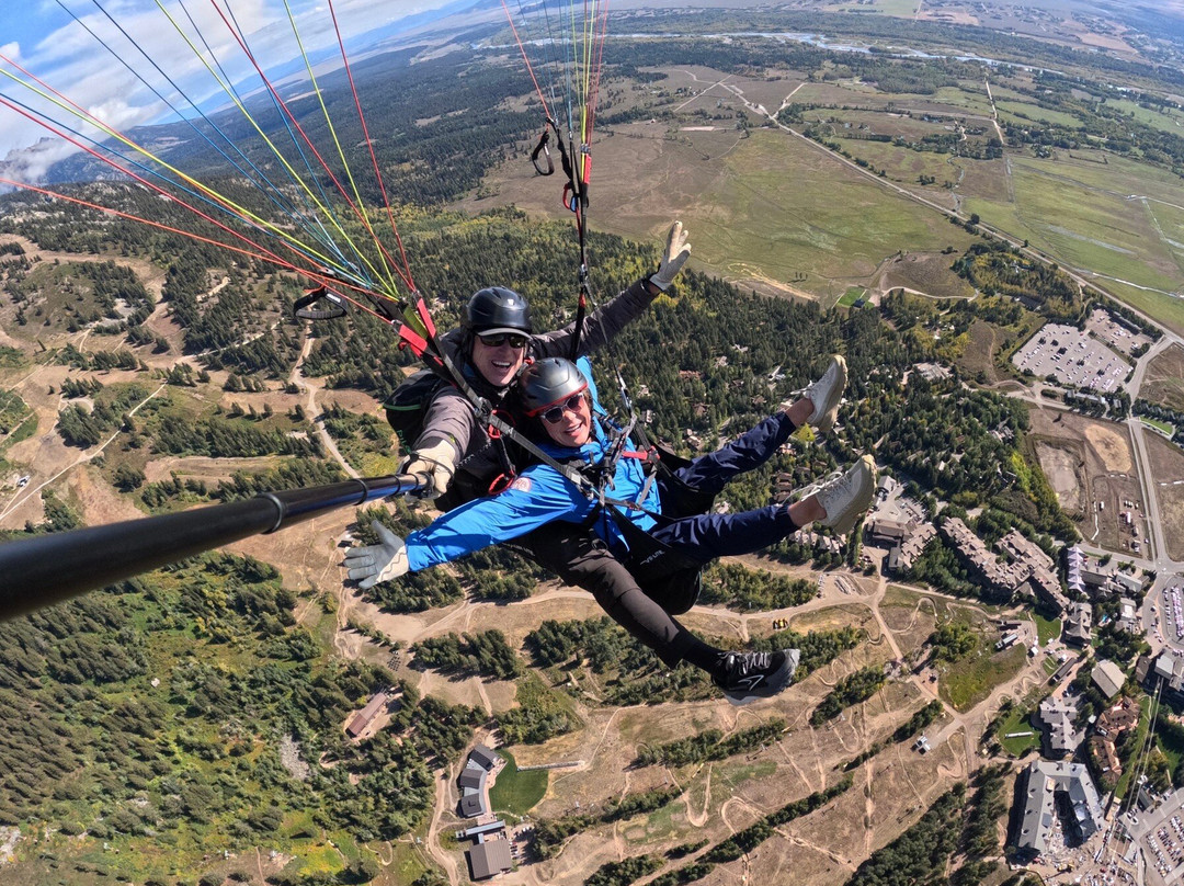 Jackson Hole Paragliding-提顿村必去景点