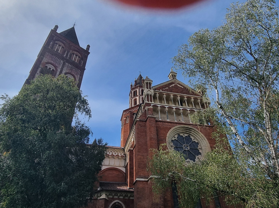 Basilica di Sant'Andrea-韦尔切利必去景点