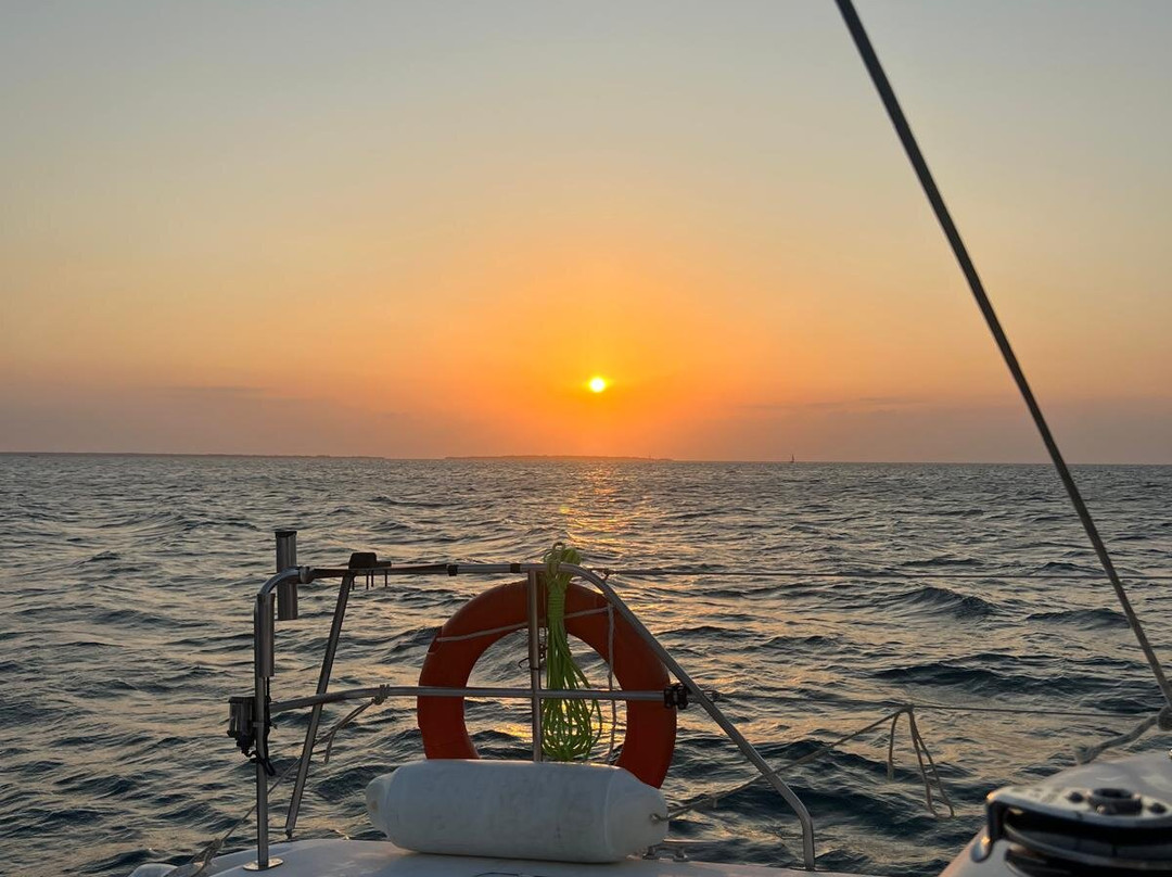 Zanzibar Yacht Charter-孥归必去景点