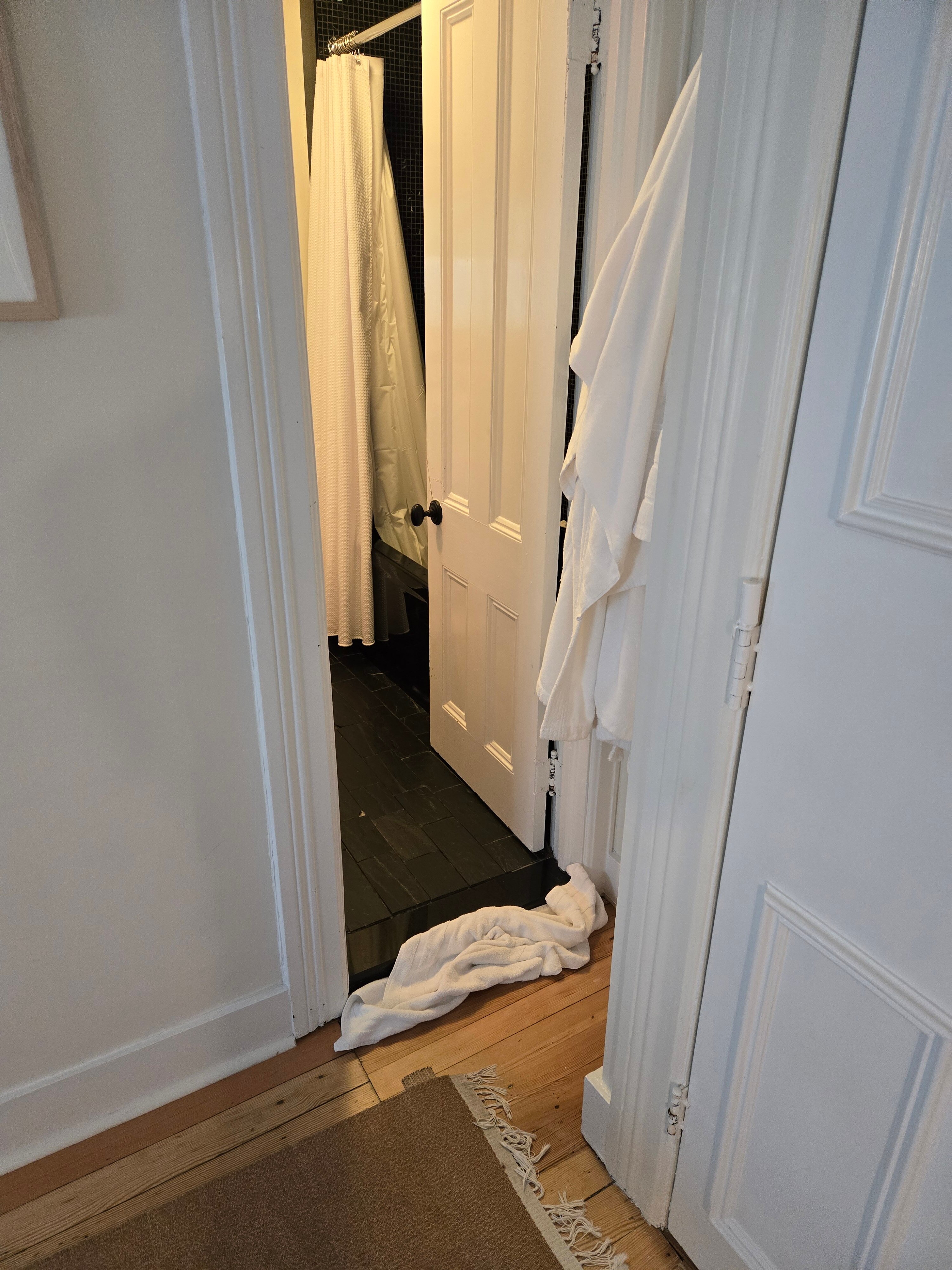 c/o梅德斯通酒店-浴室