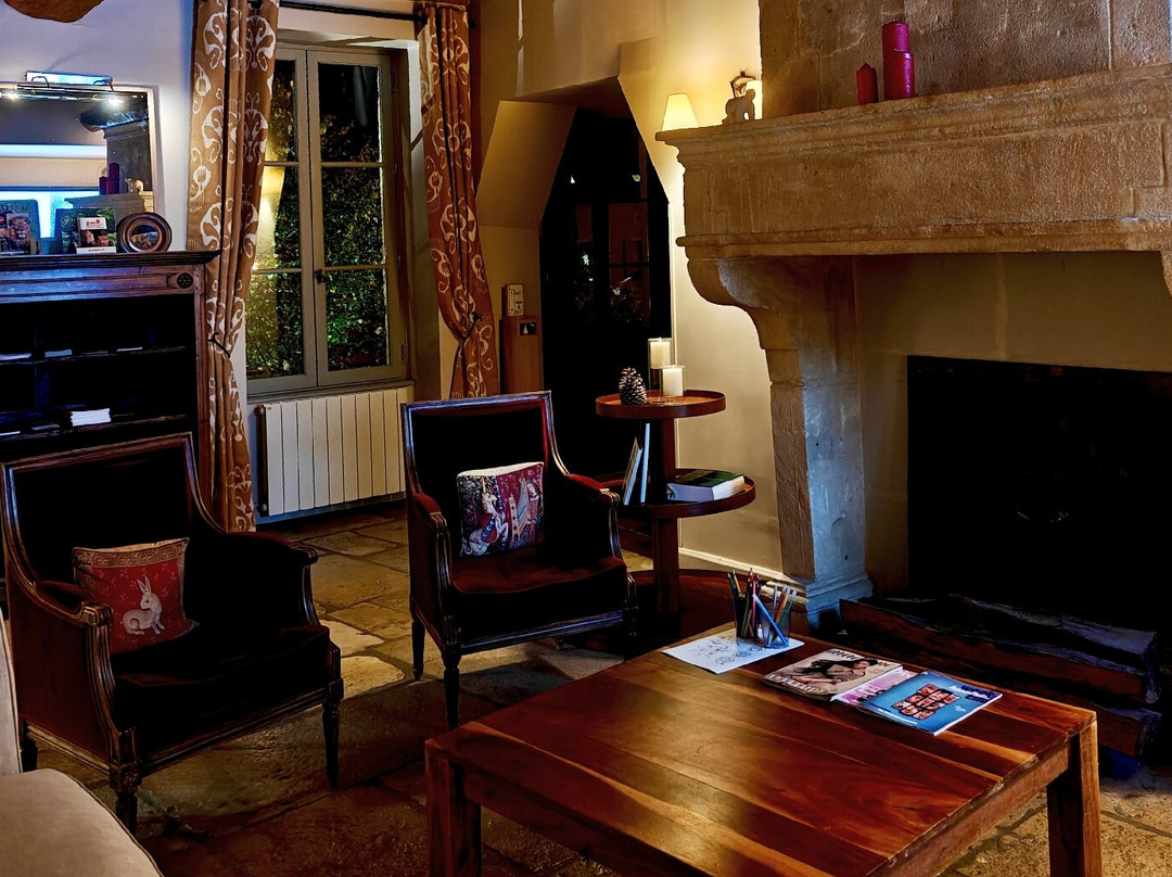 Hostellerie de la Tour d'Auxois主图