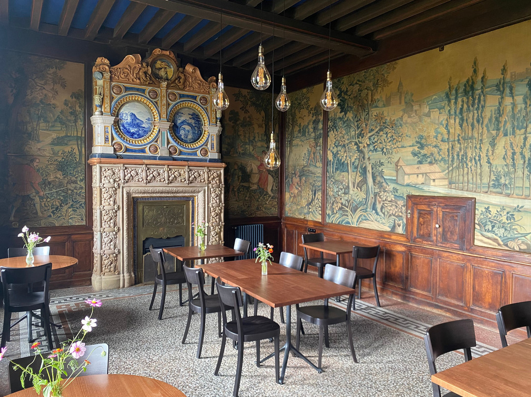 Château de Sibra主图