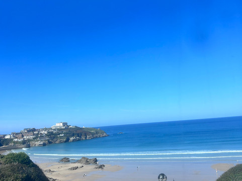 纽基海滨酒店主图