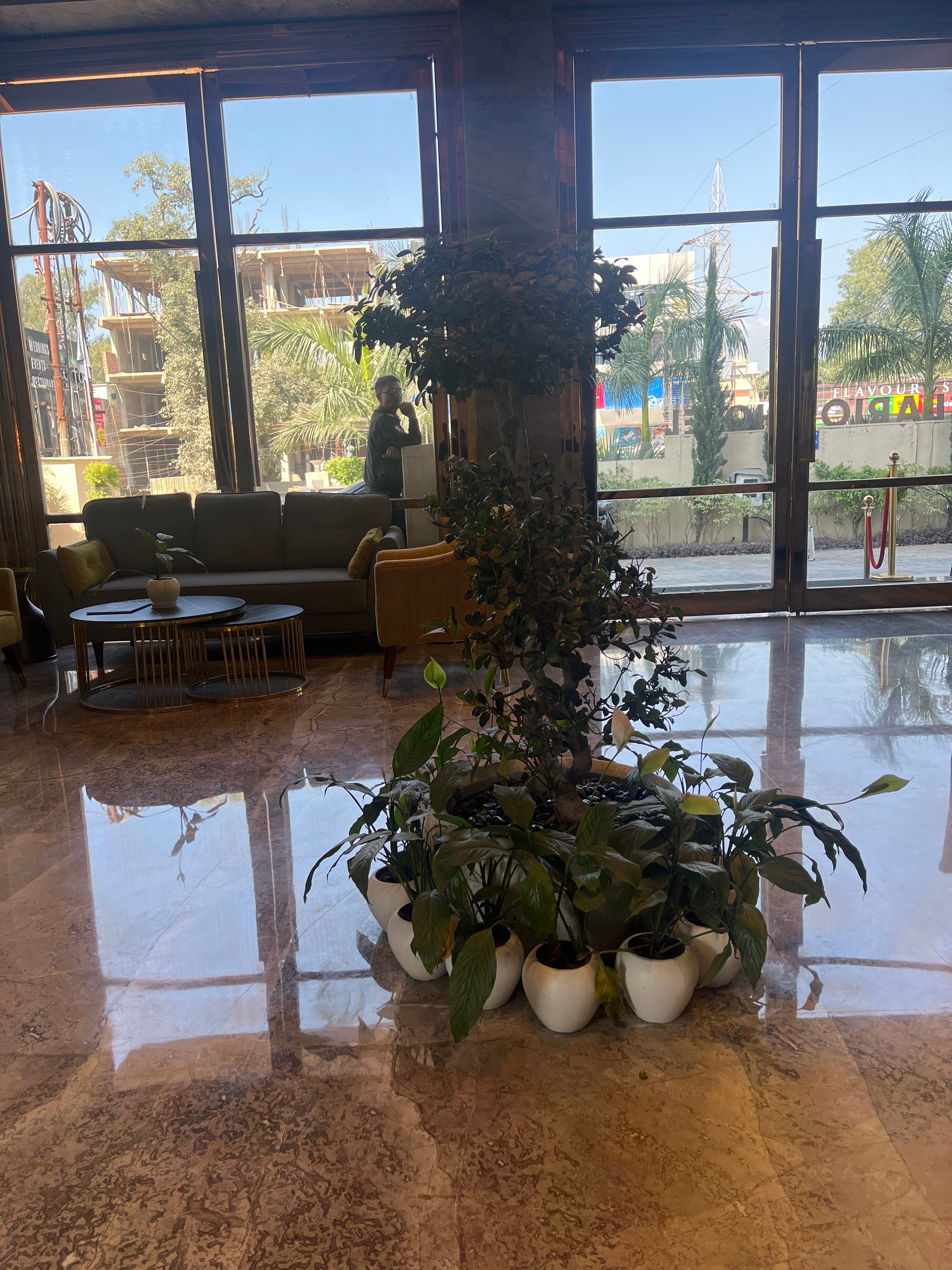 Clarion Hotel Dehradun-官方