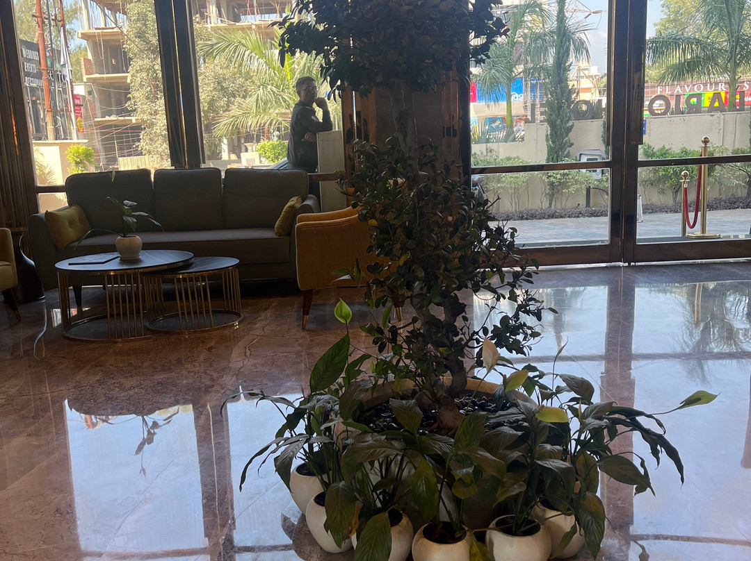 Clarion Hotel Dehradun主图