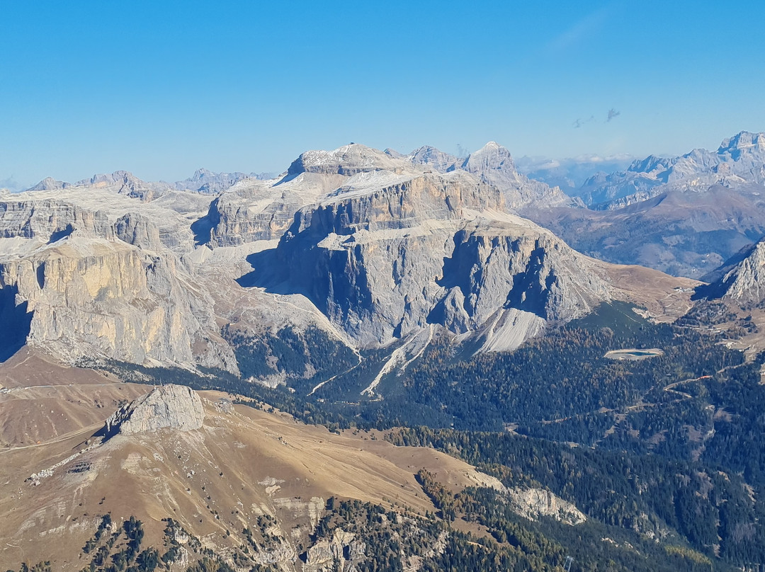 Elikos-Laion必去景点