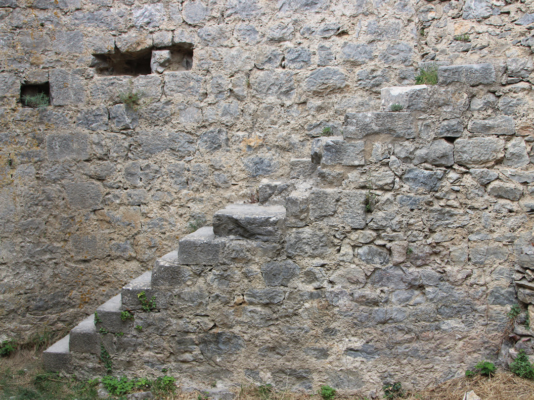 Château de Puilaurens-Lapradelle-Puilaurens必去景点