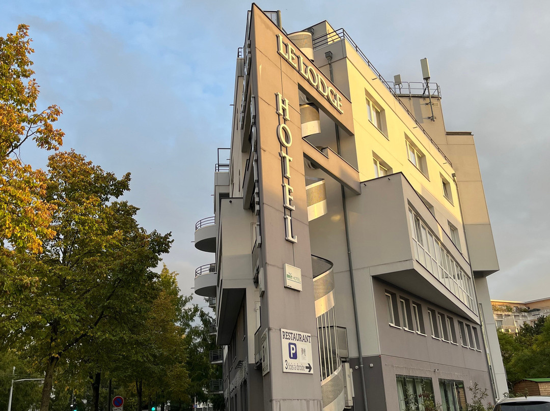 Le Lodge Hôtel Strasbourg主图