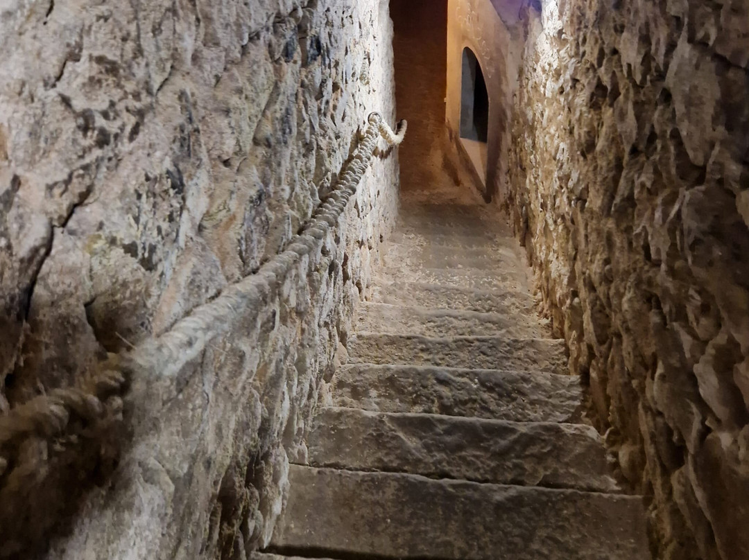 Calado de Catas El Legado-Cenicero必去景点