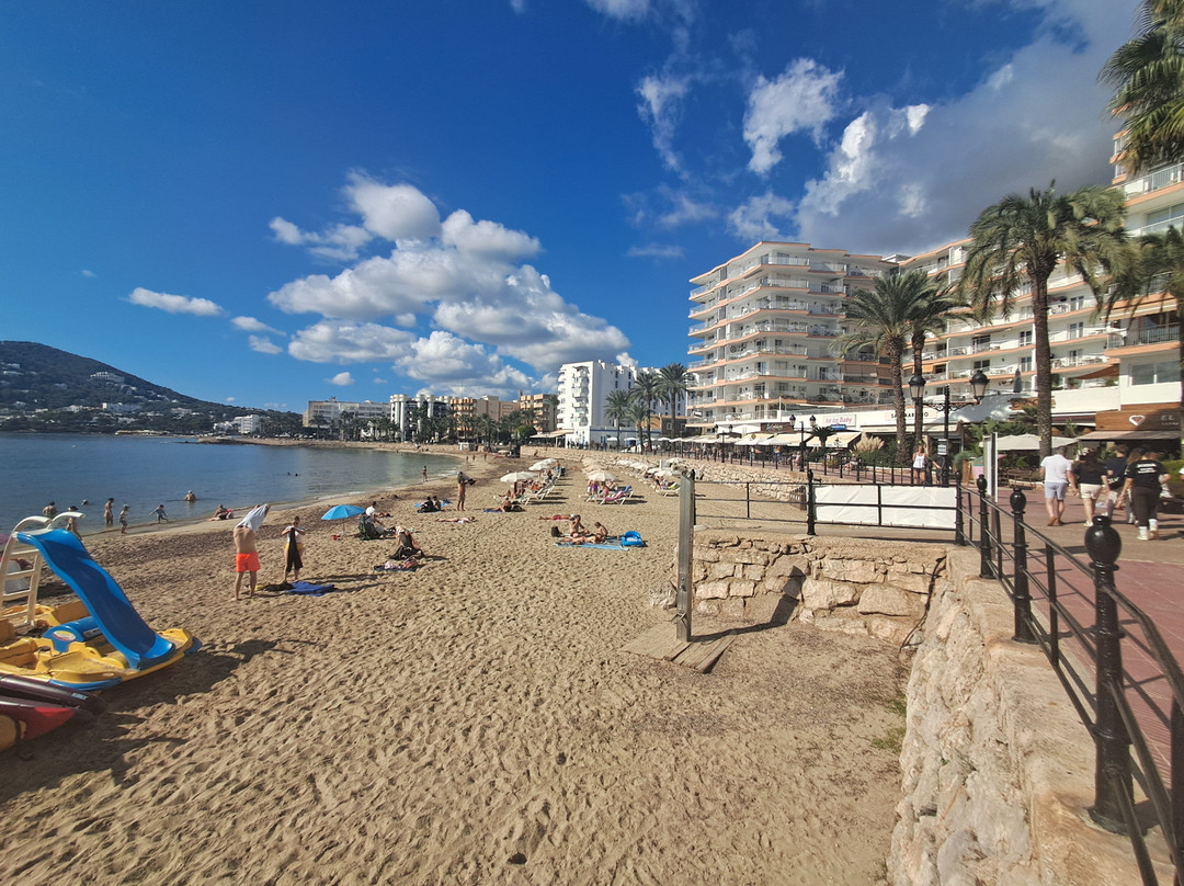 Playa De Santa Eulalia-圣欧拉利娅尔德里奥必去景点