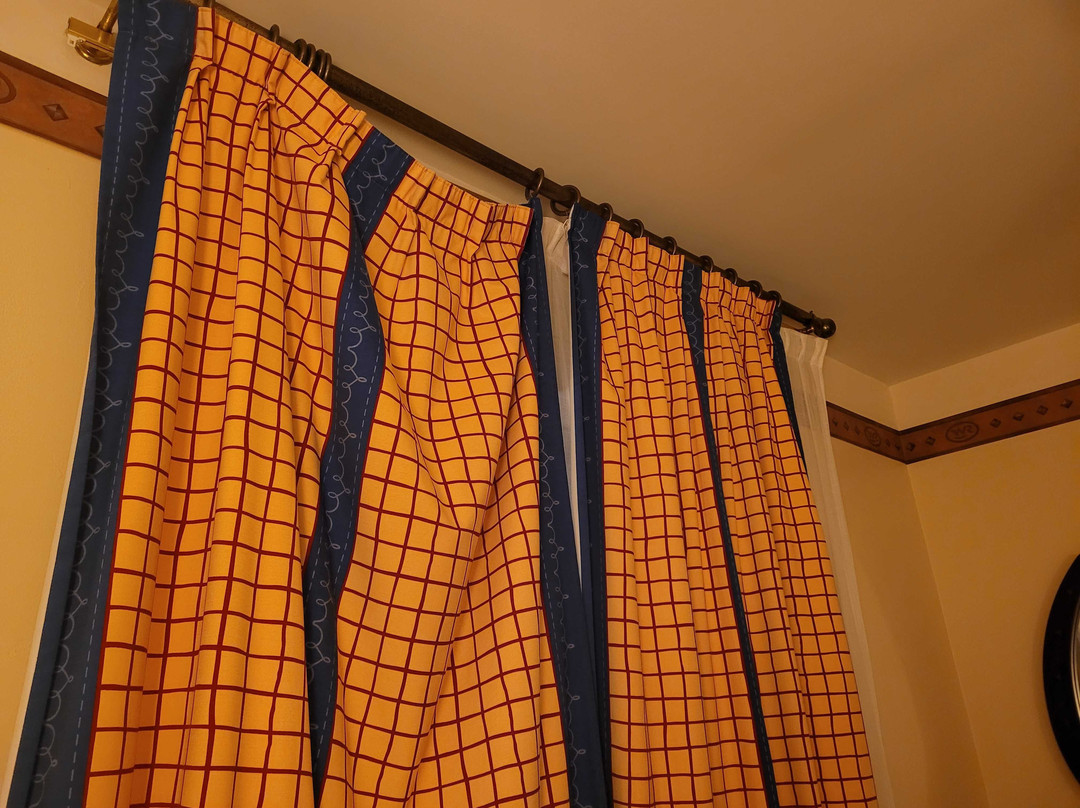 夏延迪斯尼复古酒店主图