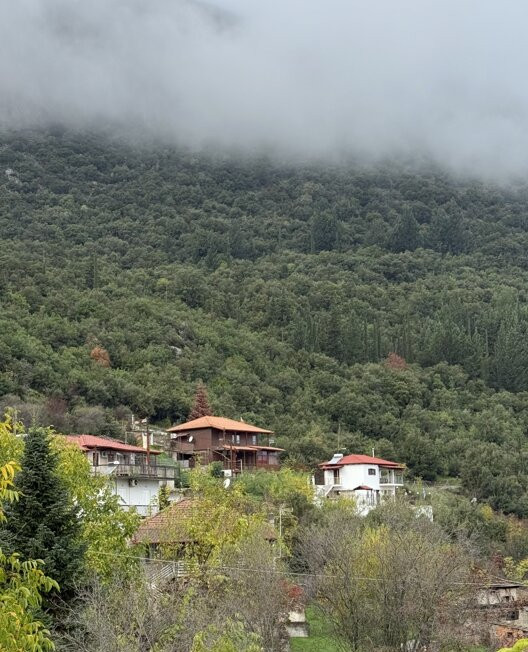 Kastro Lilaias主图