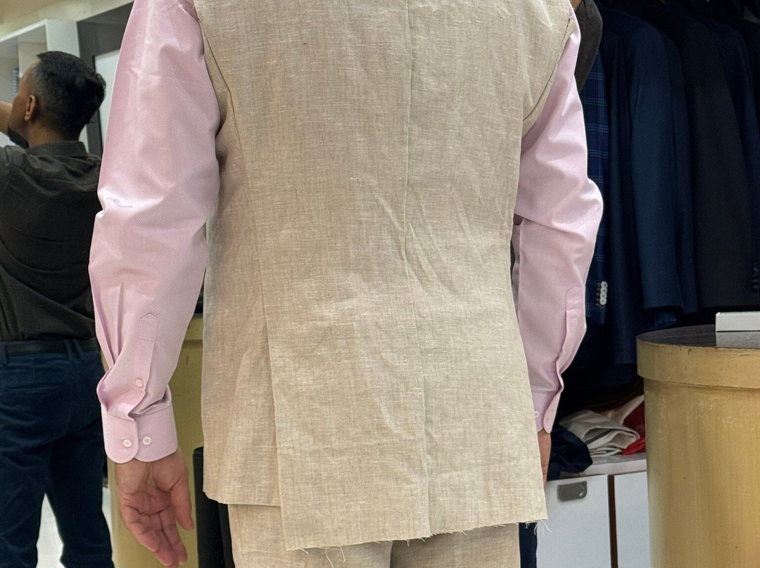 Anthony's Bespoke Tailor-卡伦必去景点