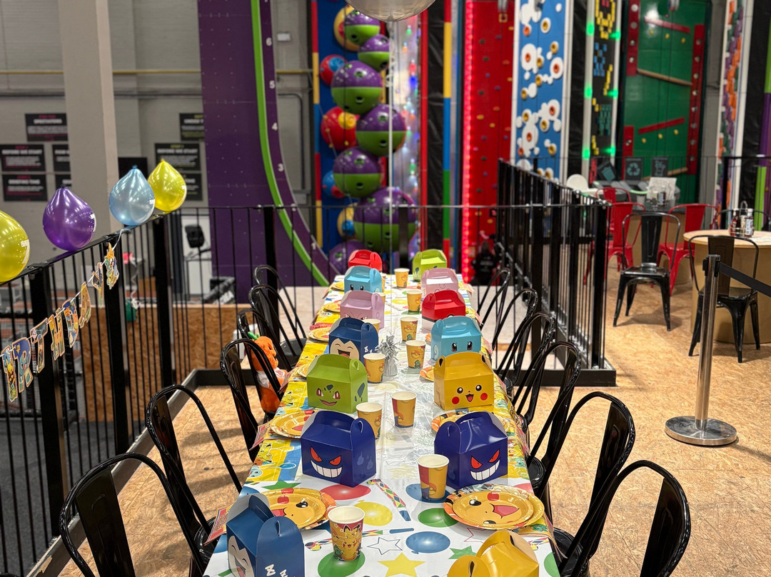 Rockstar Climbing Centre-斯温顿必去景点