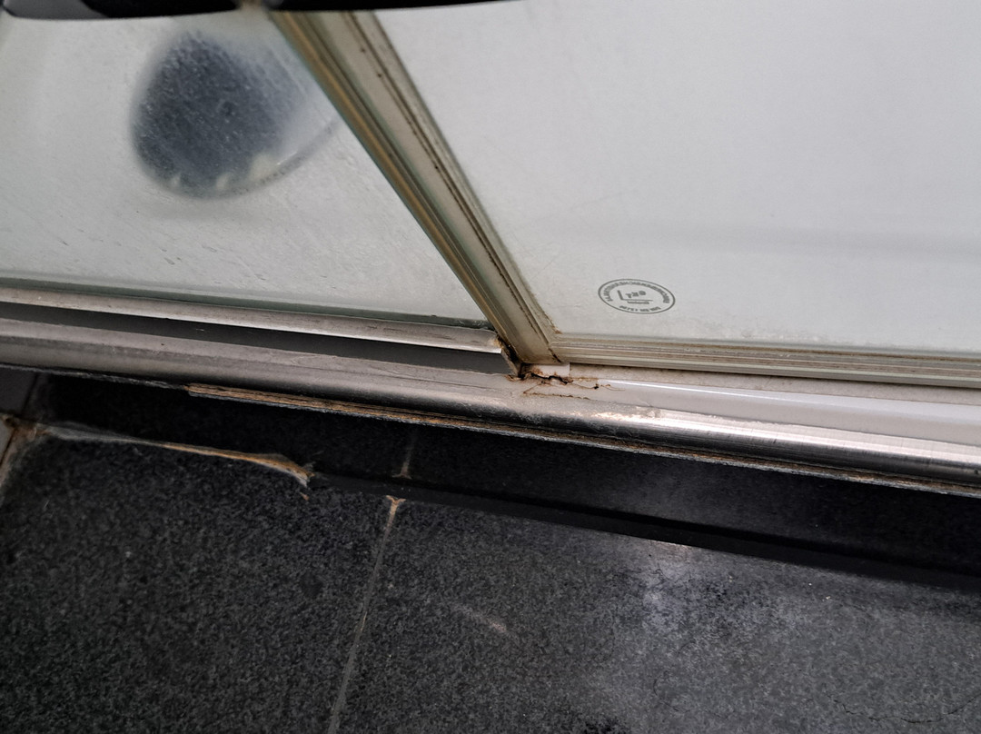 祖姆斯特奈恩是为赫臣酒店主图