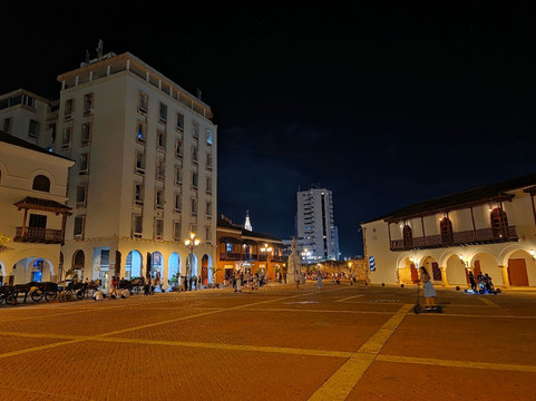 Plaza de la Aduana-卡塔赫纳必去景点