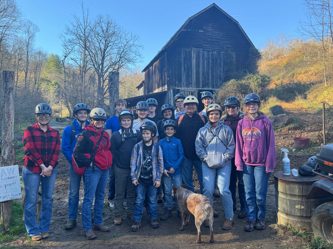 Smoky Mountain Trail Rides and Bison Farm-Marshall必去景点